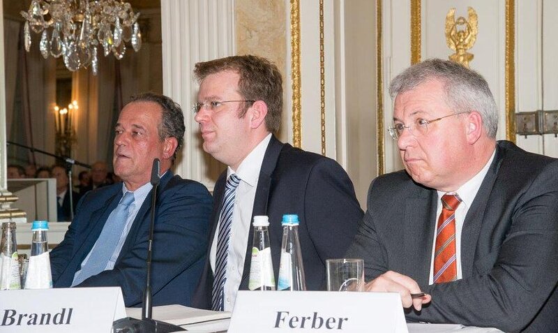 Frank Haun, Dr. Reinhard Brandl und Markus Ferber