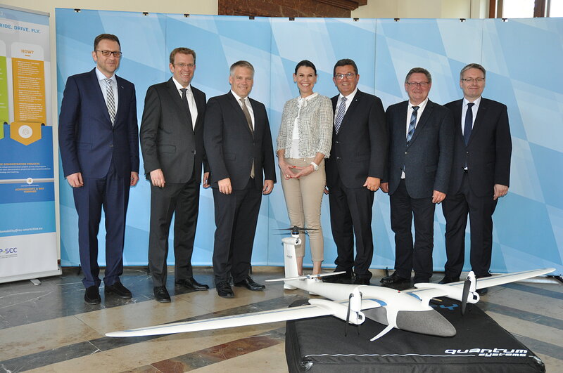 Dr. Reinhard Brandl und Oberbürgermeister Dr. Christian Lösel im Wirtschaftsministerium; Foto: STMWI Bayern