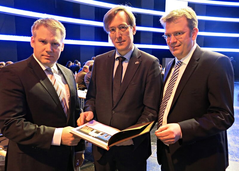 Oberbürgermeister Dr. Christian Lösel, Generalkonsul Jean-Claude Brunet und MdB Dr. Reinhard Brandl