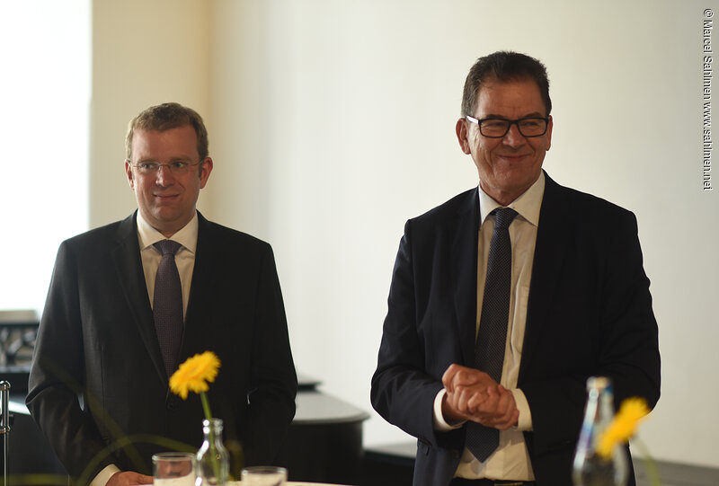 MdB Dr. Reinhard Brandl und Bundesminister Dr. Gerd Müller bei Kolping in Eichstätt