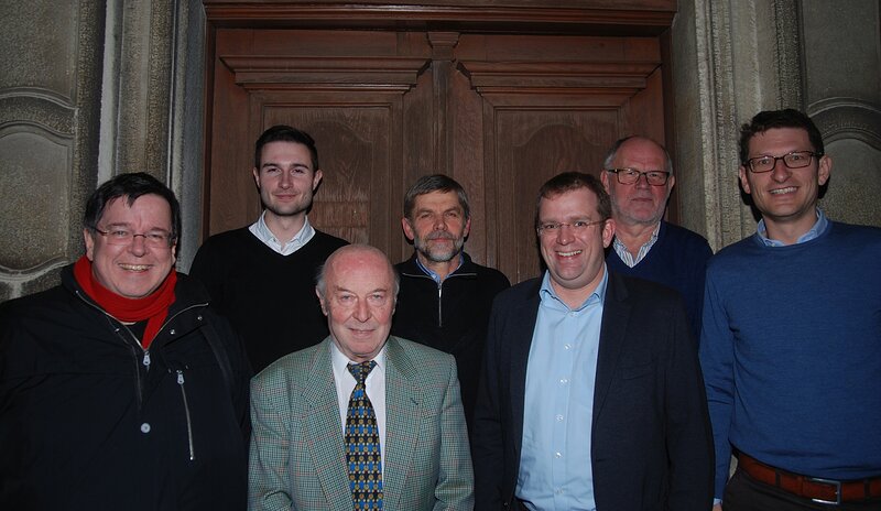 im Bild von links: Claus Schredl, Johannes Schlapschy, Karl Röttel, Johann Beck, Dr. Reinhard Brandl, Hans Kraus und Andreas Graf
