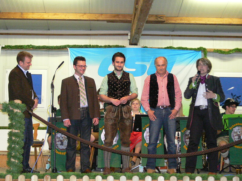 Reinhard Brandl, Roland Schermer, Markus Meyer, Reinhard Eichiner und Tanja Schorer-Dremel in Mindelstetten