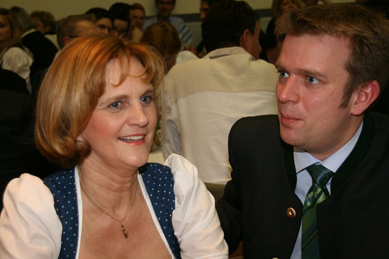 Landesmutter Karin Seehofer und MdB Dr. Reinhard Brandl