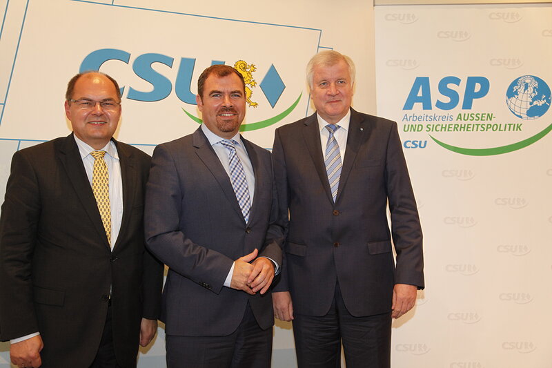 Bundesminister Christian Schmidt, ASP-Landesvorsitzender Florian Hahn, Ministerpräsident Horst Seehofer