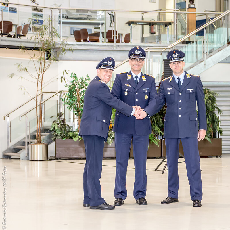 Oberstleutnant Bernd Jesgulke, Oberst Markus Alder und Oberstleutnant Markus Bungert; Foto: Bundeswehr