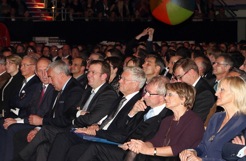 Die Festversammlung in der Saturn-Arena; Foto: Stefan Eberl