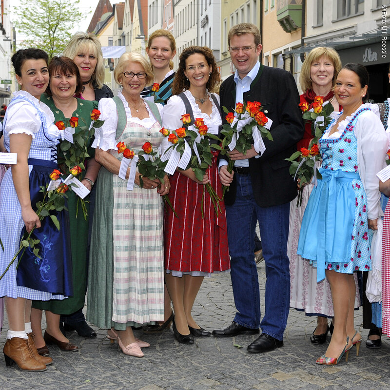 Ingolstadt; Jede Veröffentliichung nur gegen Genehmigung, angemessenes Honorar und Urhebernennung;