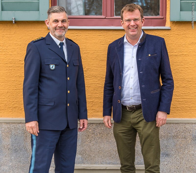 Für eine gut aufgestellte Eichstätter Bepo setzen sich der leitende Polizeidirektor Manfred Gigl und der Bundestagsabgeordnete Dr. Reinhard Brandl ein.